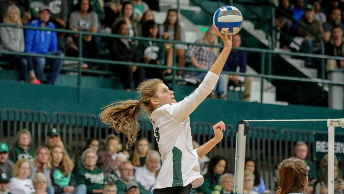 Michigan State Volleyball (PHOTO:  MSU SID)